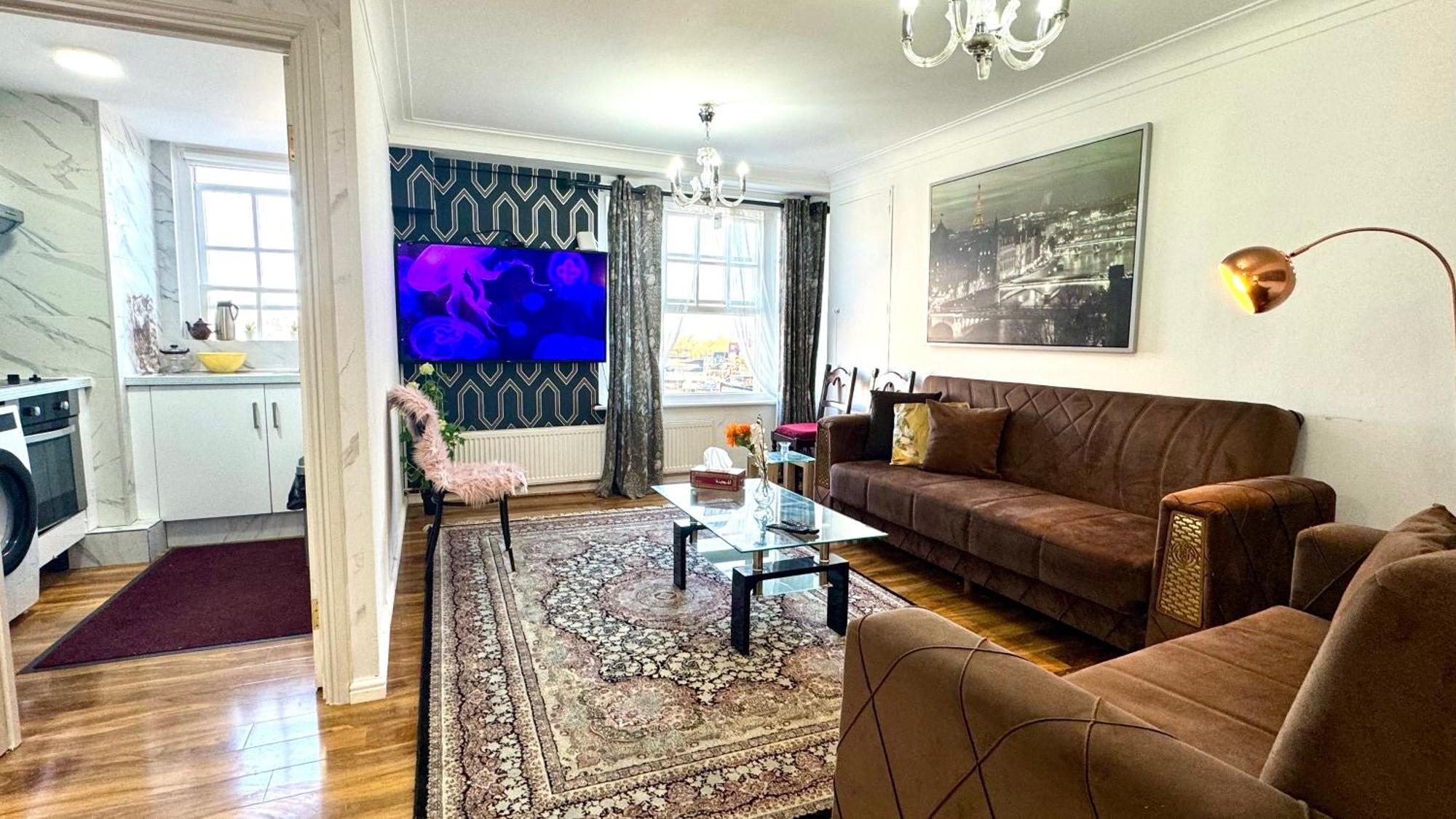 3 Bedroom Edgware Road Appartamento